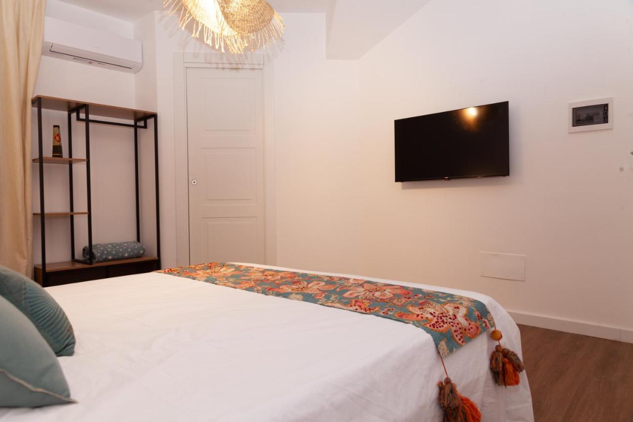 Villa Seven Palms Изола деле Фемине Екстериор снимка