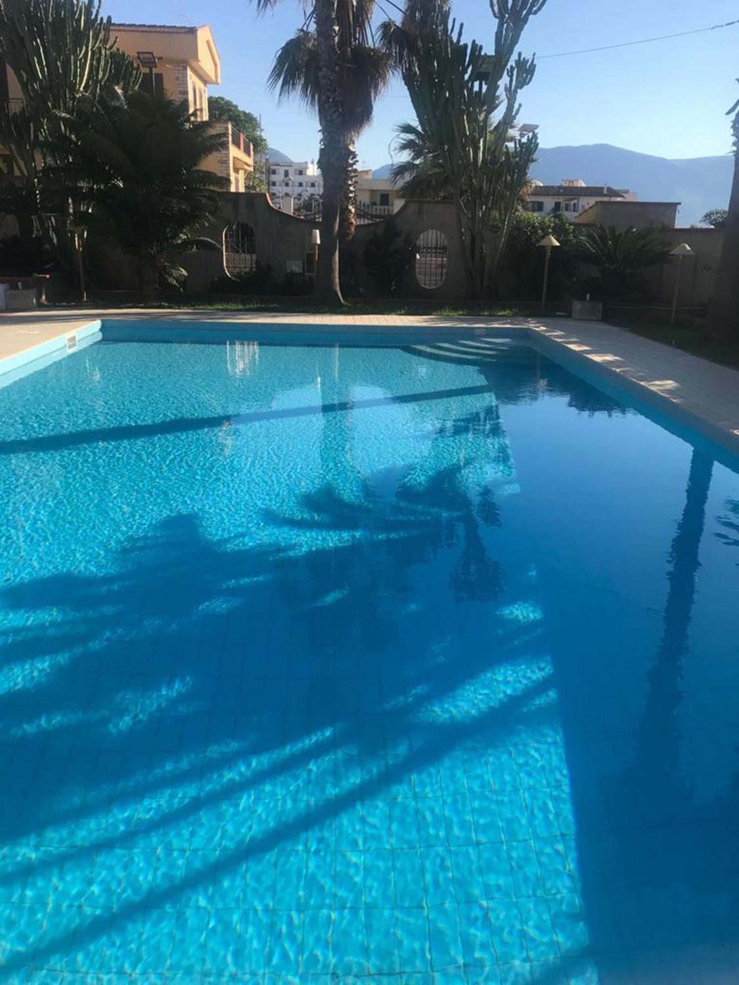 Villa Seven Palms Изола деле Фемине Екстериор снимка